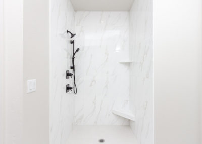 6633 Crantini_Turnberry_8-22, Primary Bath